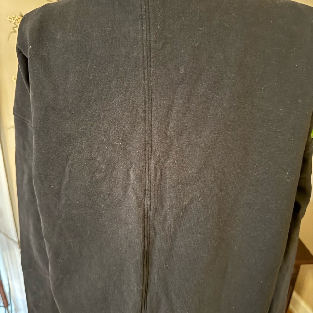 Lululemon Black Turtleneck Activewear - Picture 6 of 7